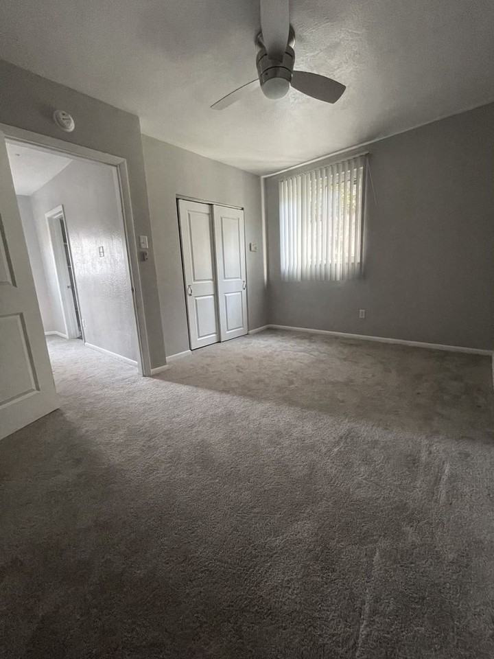 1 Arnold St - Photo 6 of 13