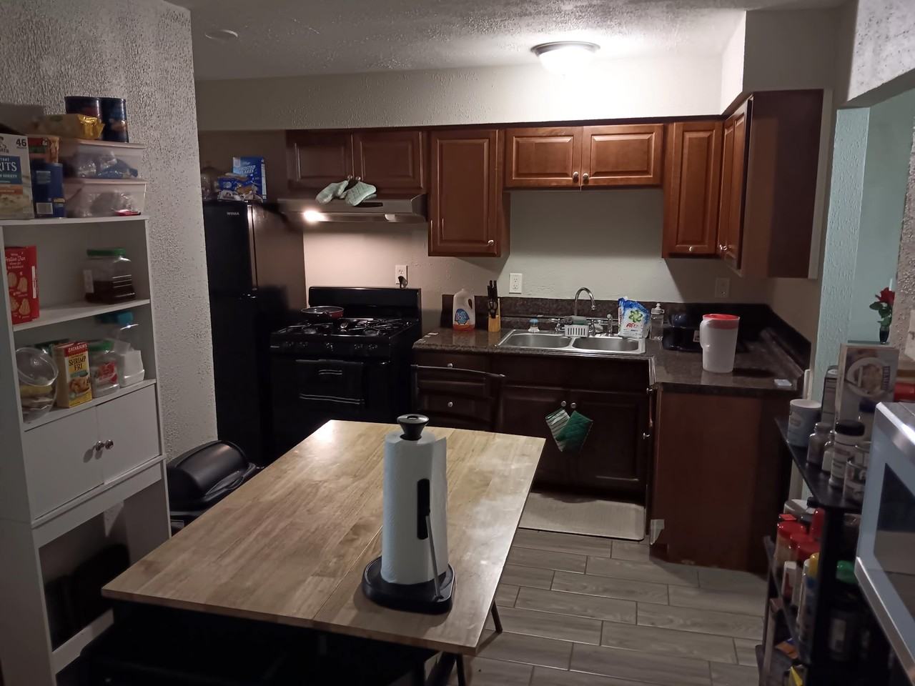 525 Emile Avenue - Photo 2 of 7