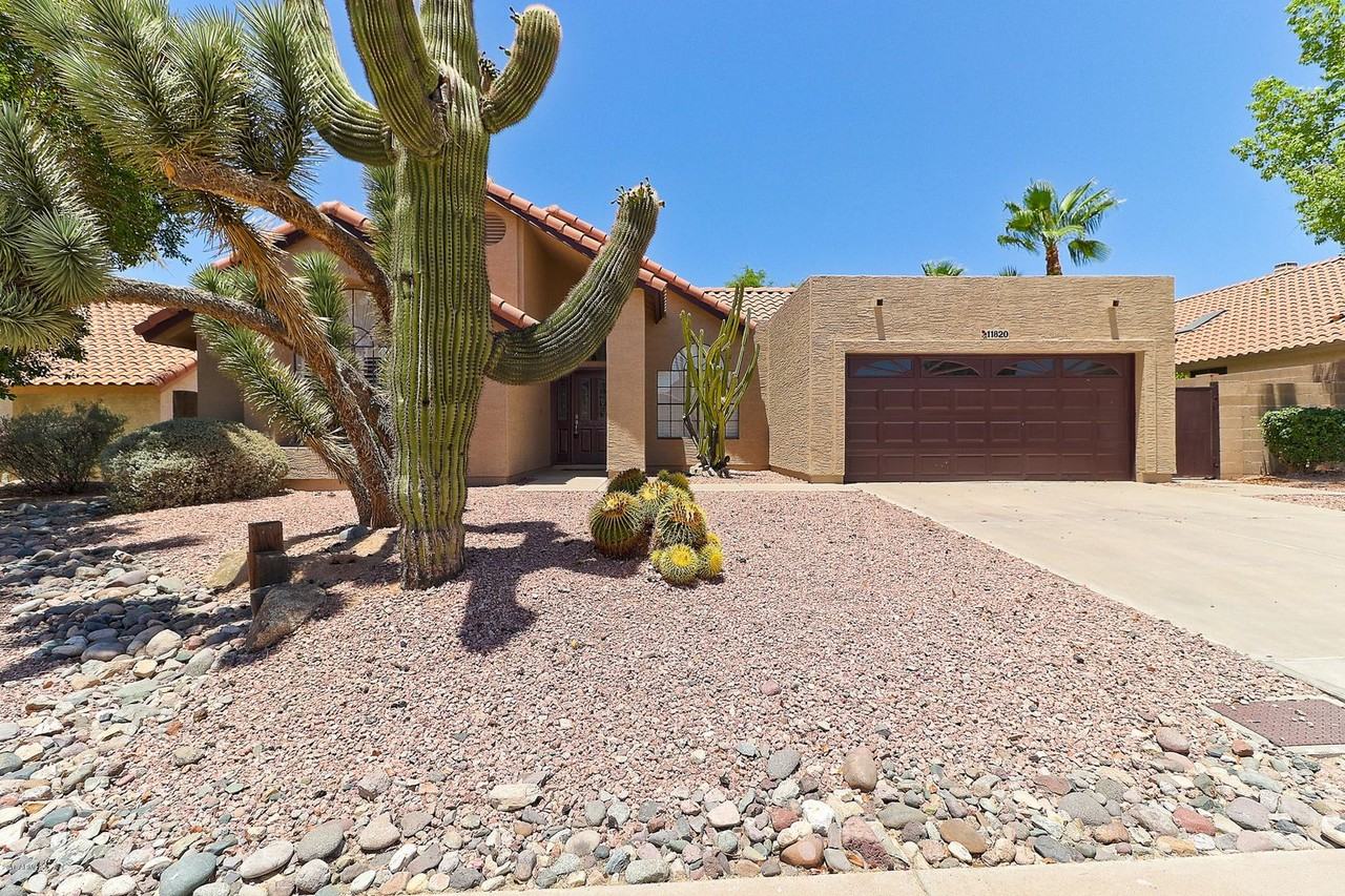 11820 North 109th Street - Photo 3 of 28