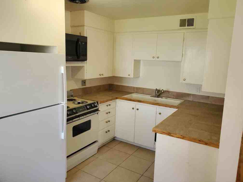 1510 1st Ave S #NA - Photo 6 of 11