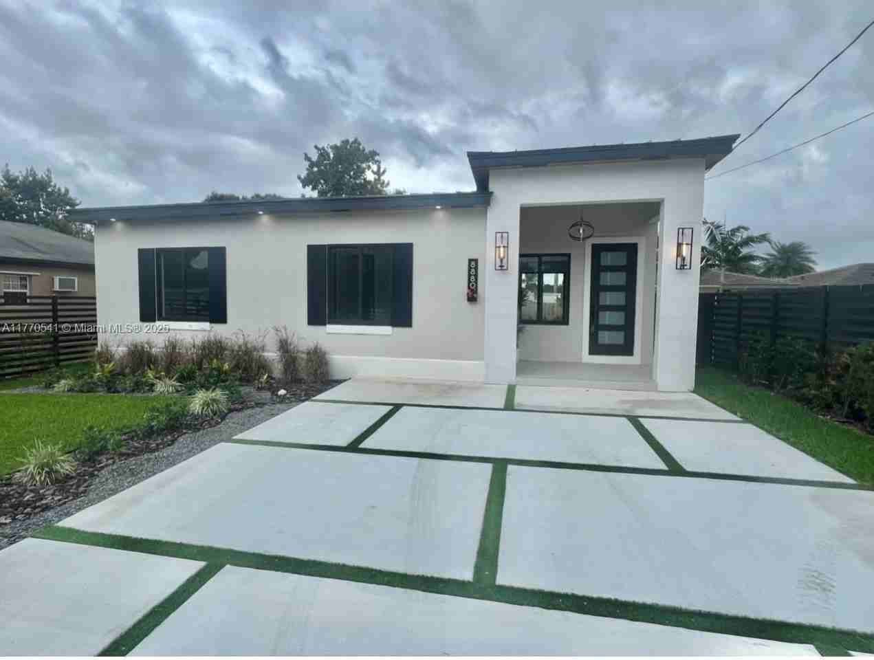 8880 Sw 126th Ter #NA - Photo 2 of 16