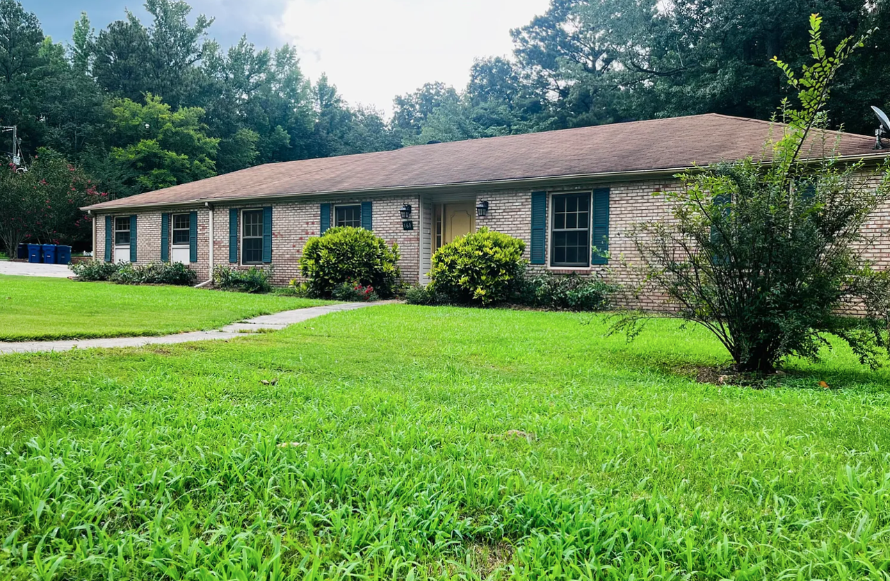 161 Mission Dr #NA - Photo 3 of 10