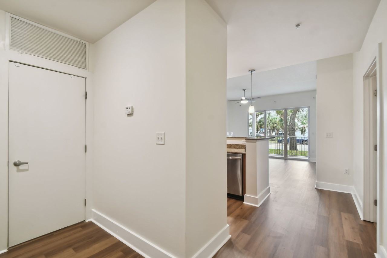 1501 Doyle Carlton Dr #109 - Photo 3 of 48
