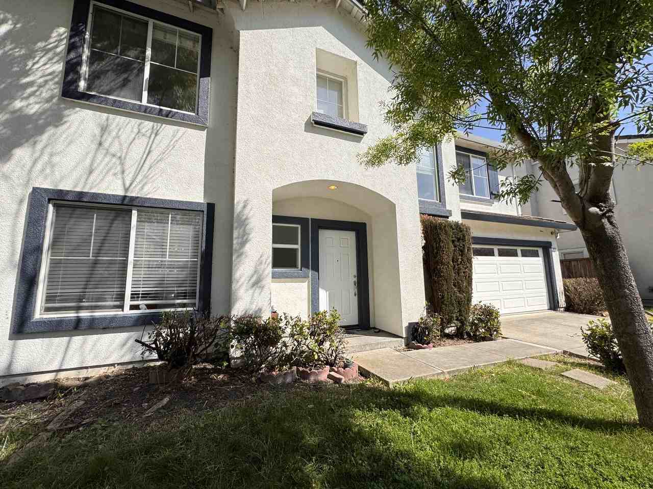 5054 Dominican Court - Photo 2 of 22