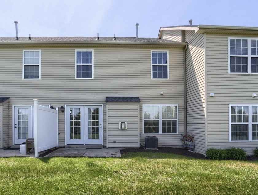 226 Sparrow Rd - Photo 2 of 28