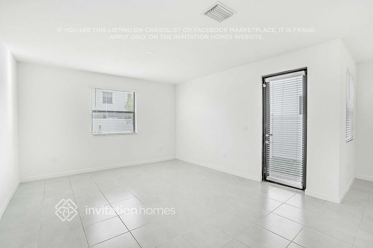 3410 Wst - Photo 3 of 22