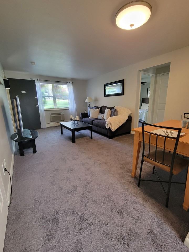 Cloverleaf Village Apartments - Photo 3 of 36