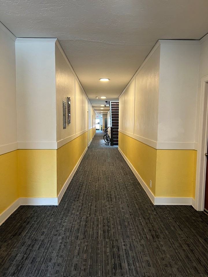 643 W 30th Street - Photo 6 of 19