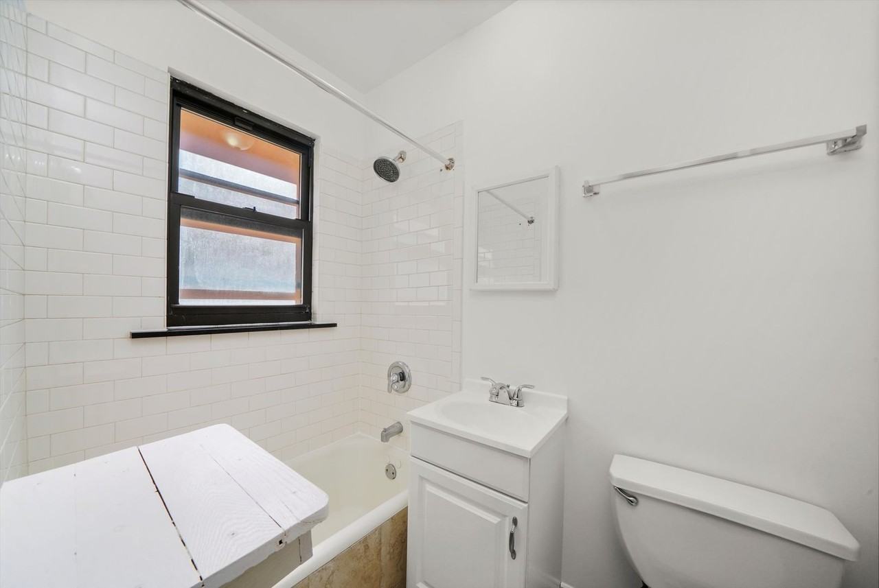 2647 Spaulding LLC - Photo 6 of 28