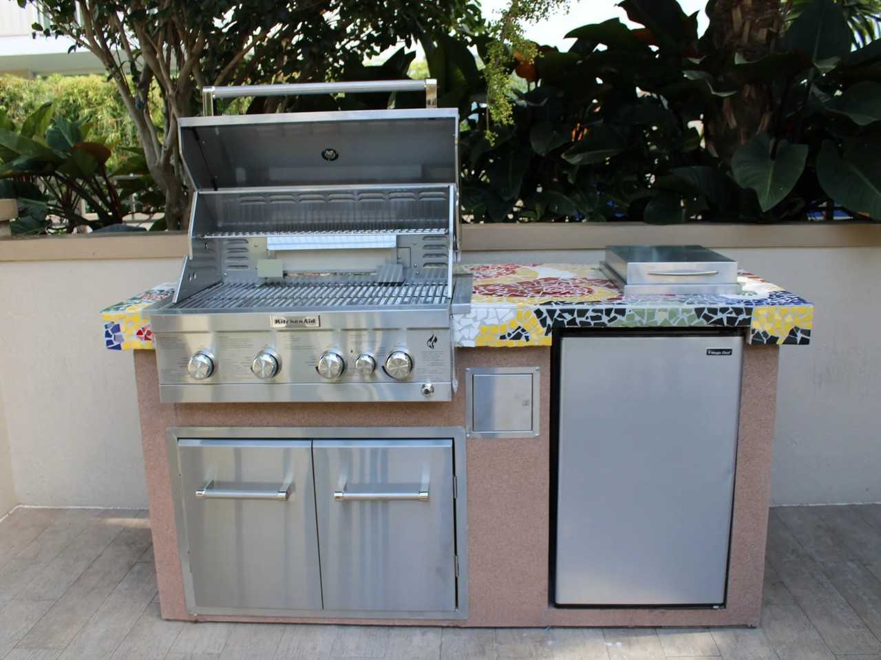 551 Northeast 39th Street #B6 - Photo 4 of 29