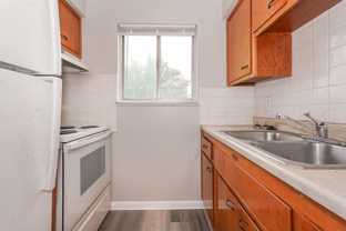 4224 W 20 ST CLEVELAND, OH. 44109 - Photo 1 of 1