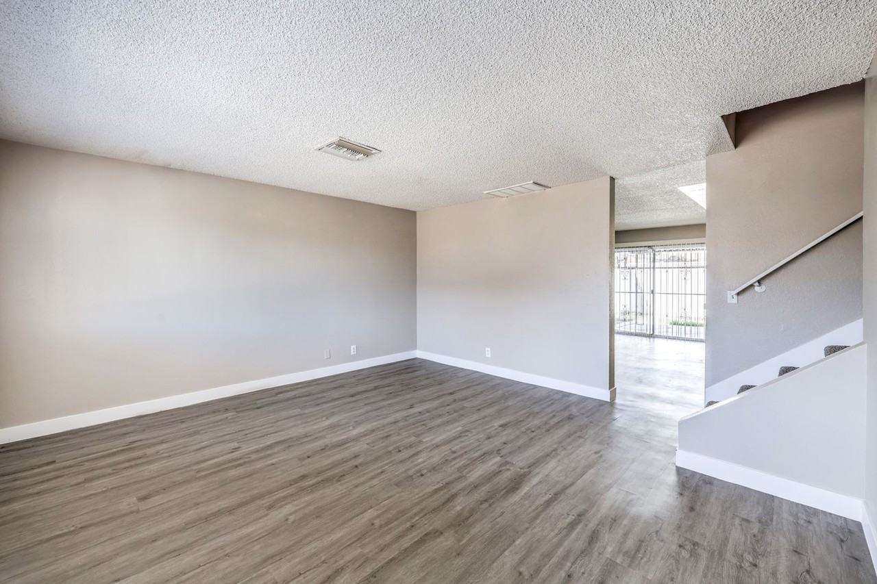 2426 Paradise Village Way - Photo 2 of 18