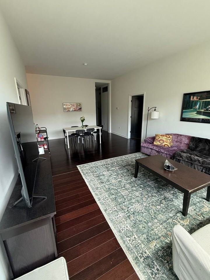 1244 W. Devon - Photo 7 of 19