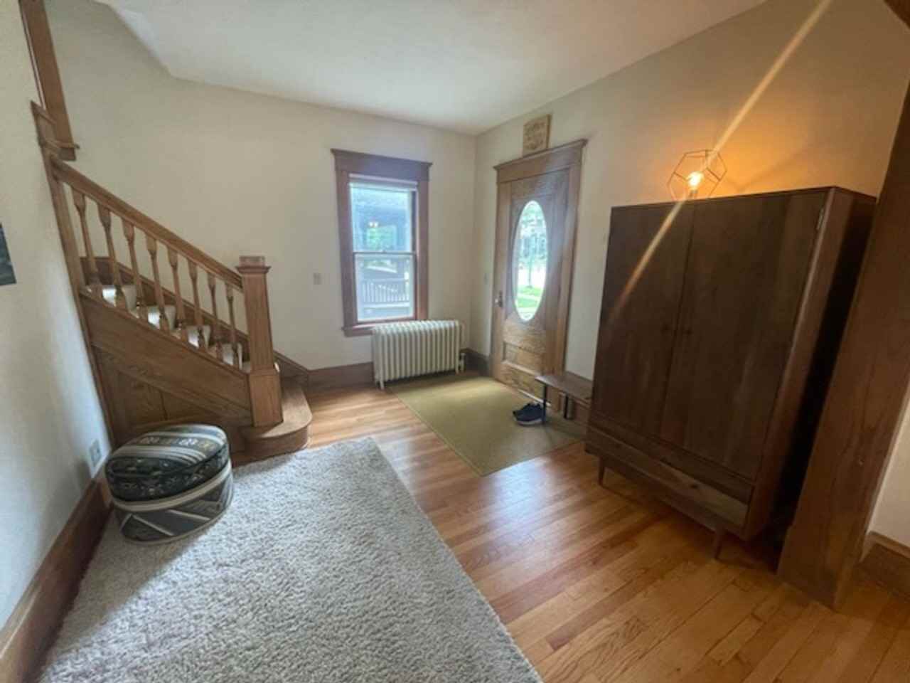 1720 Laurel Ave - Photo 3 of 21