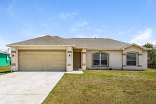 2429 Ainsworth Ave - Photo 1 of 1