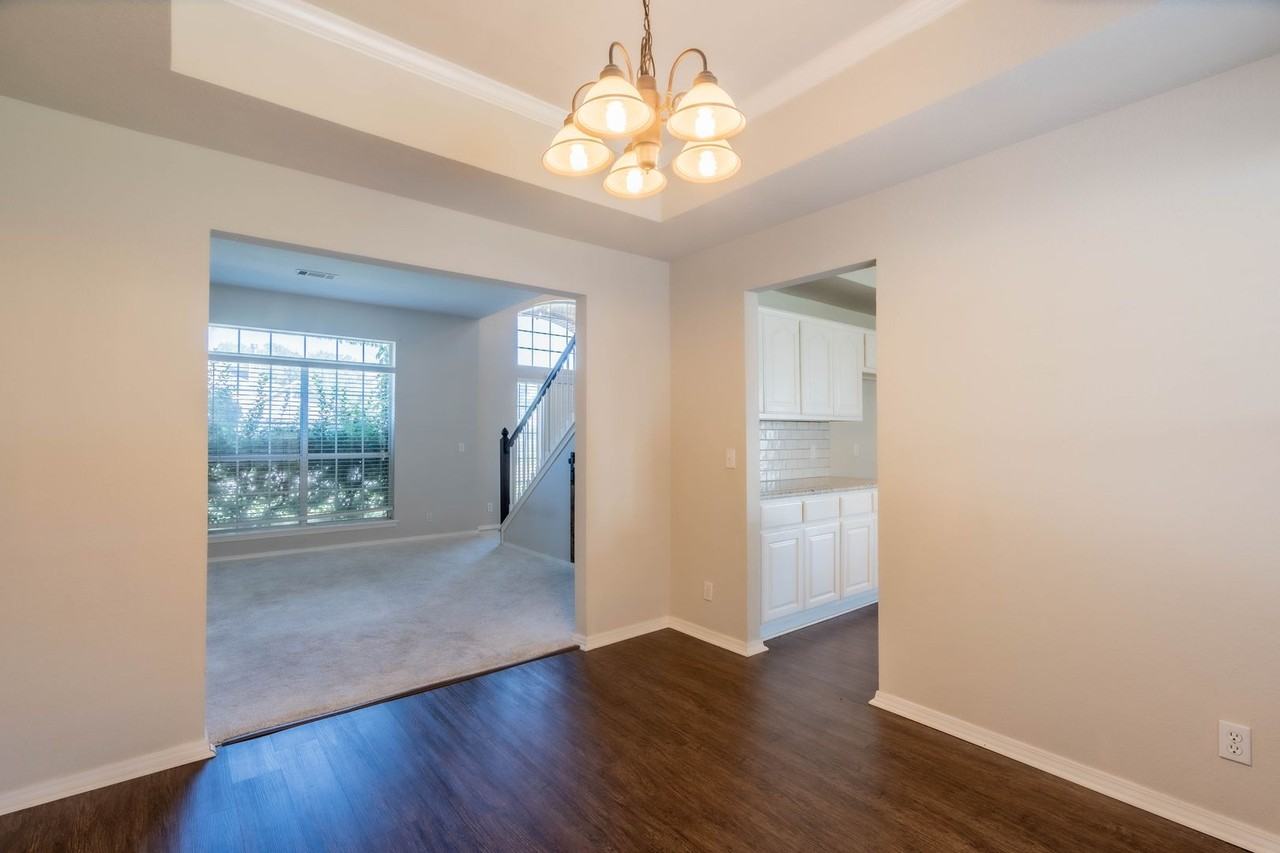 8514 S 112th East Ave - Photo 7 of 20