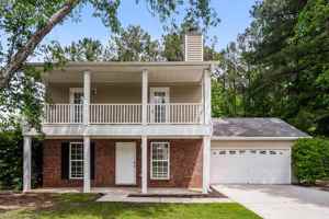 featured image of 10 Carey Ct