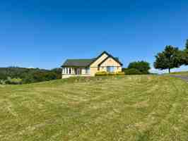 featured image of 6255 Peacock Way