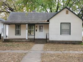 featured image of 728 Lincoln Ave
