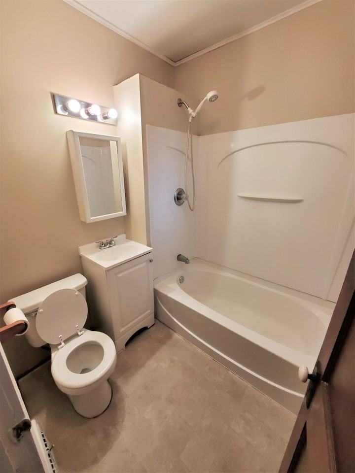 728 Lincoln Ave - Photo 3 of 30