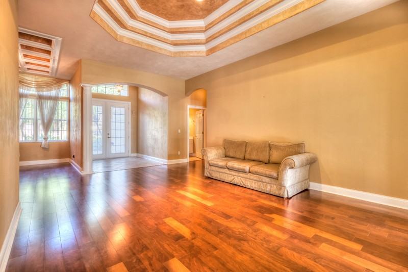 4213 Mayfair Ln - Photo 3 of 26