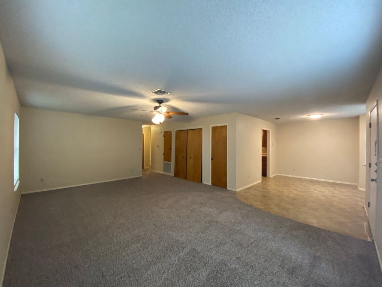 40 Royal Crst - Photo 3 of 24