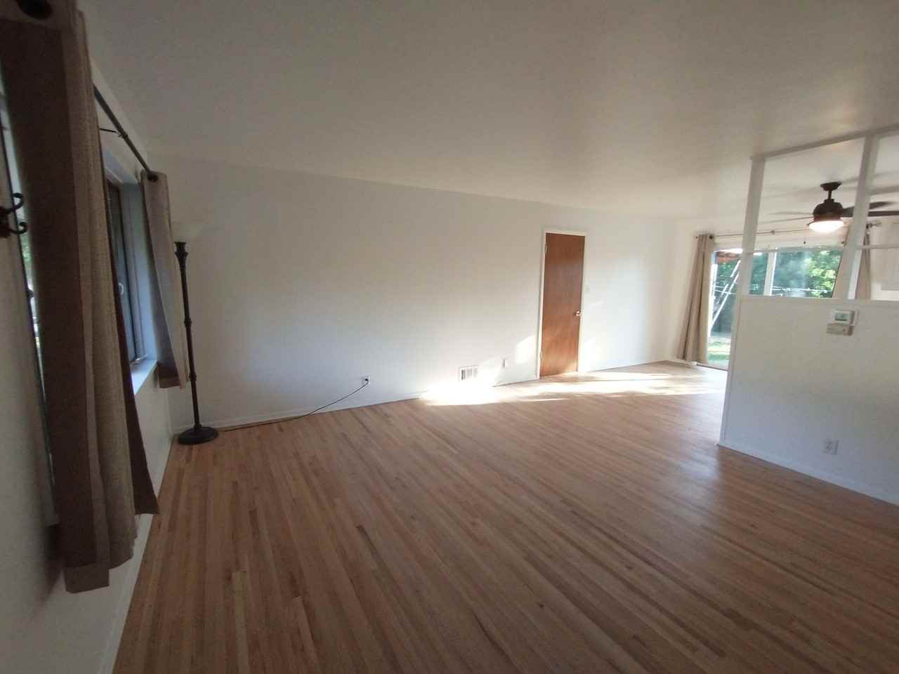 3325 Martin Dr - Photo 3 of 19