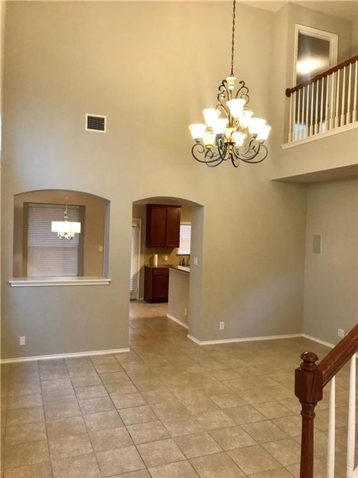 13609 Pine Warbler Dr - Photo 4 of 20