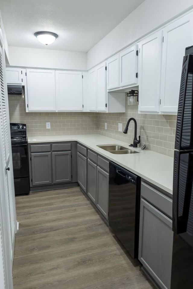 3425 E. English St. - Photo 3 of 10