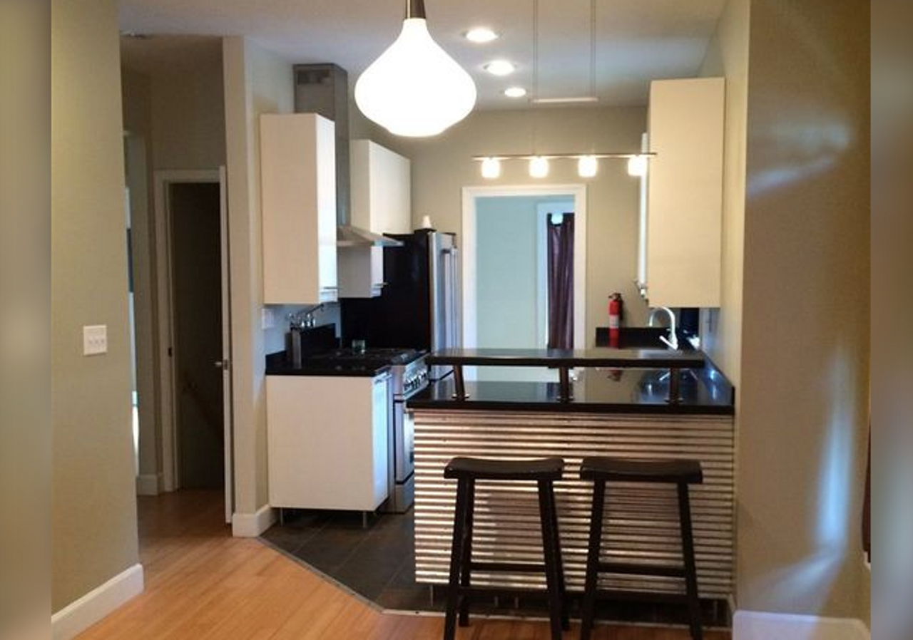1424 S Walnut St - Photo 2 of 7