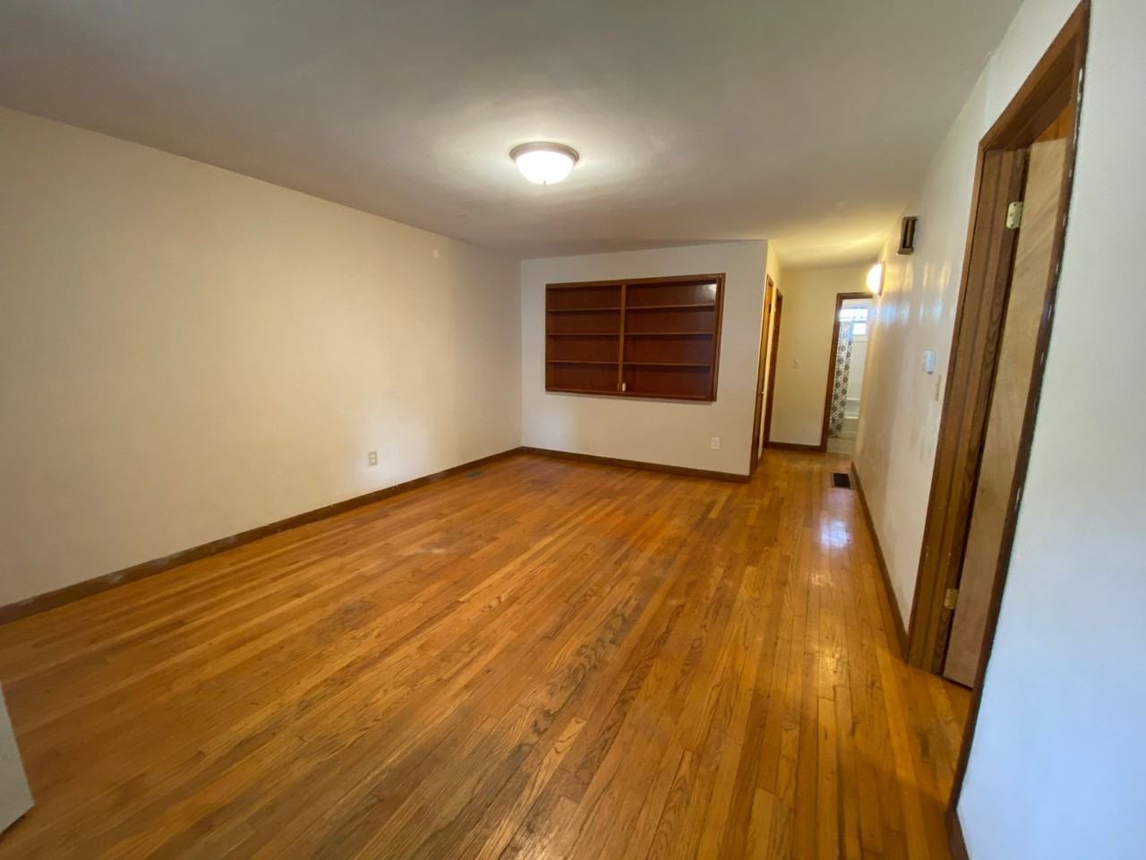 824 West Harvard Street - Photo 2 of 12