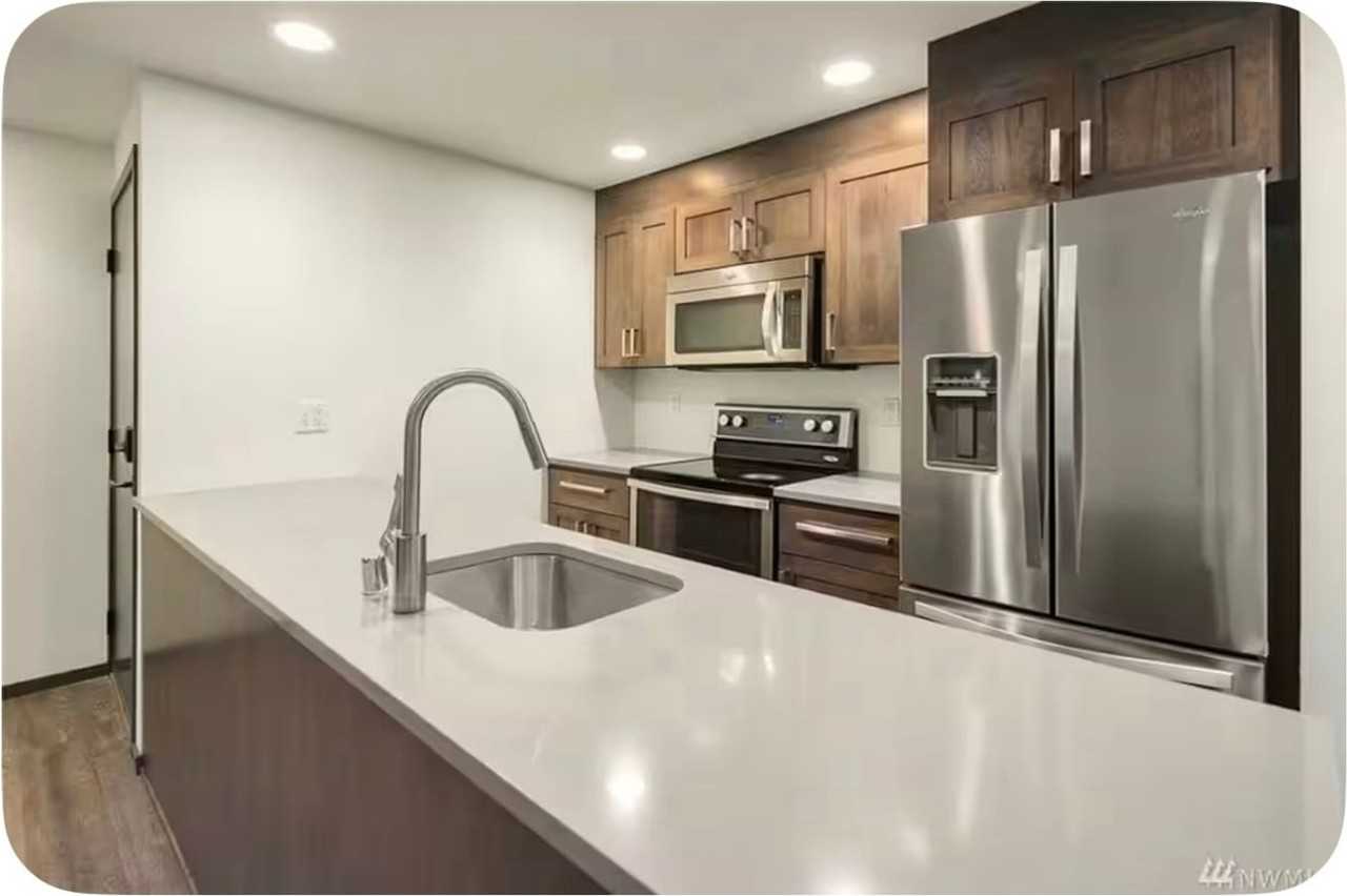 16305 90th Ave Ne - Photo 7 of 14