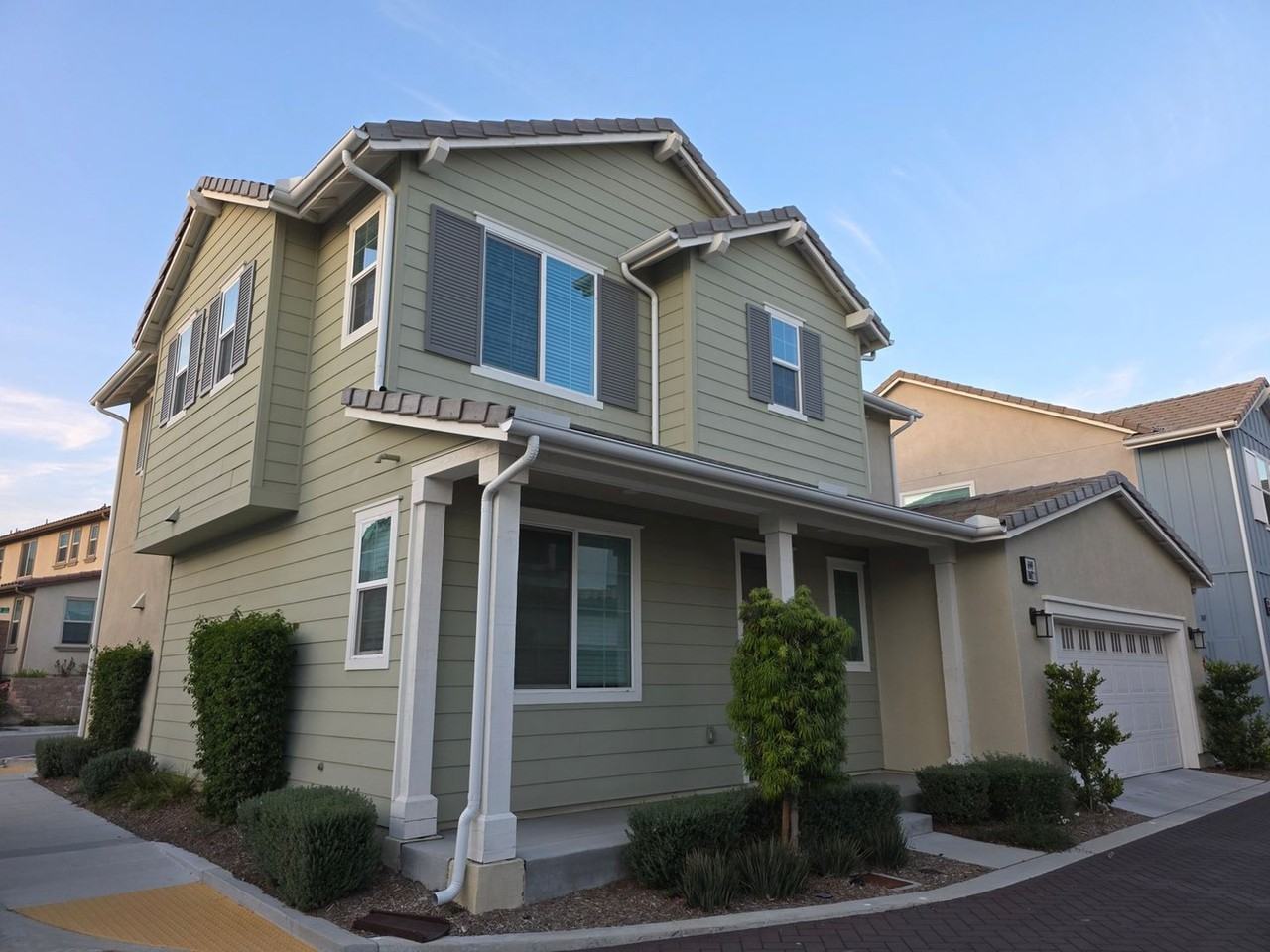 6949 Mallow Dr - Photo 2 of 20