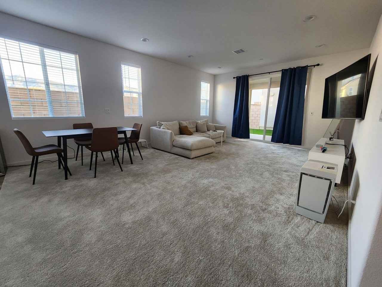 6949 Mallow Dr - Photo 3 of 20