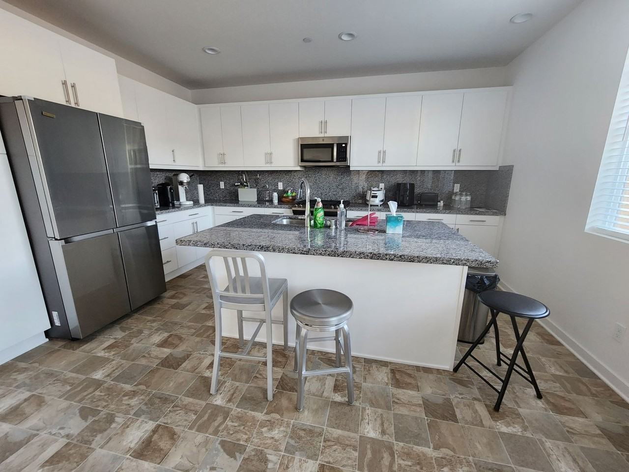 6949 Mallow Dr - Photo 4 of 20