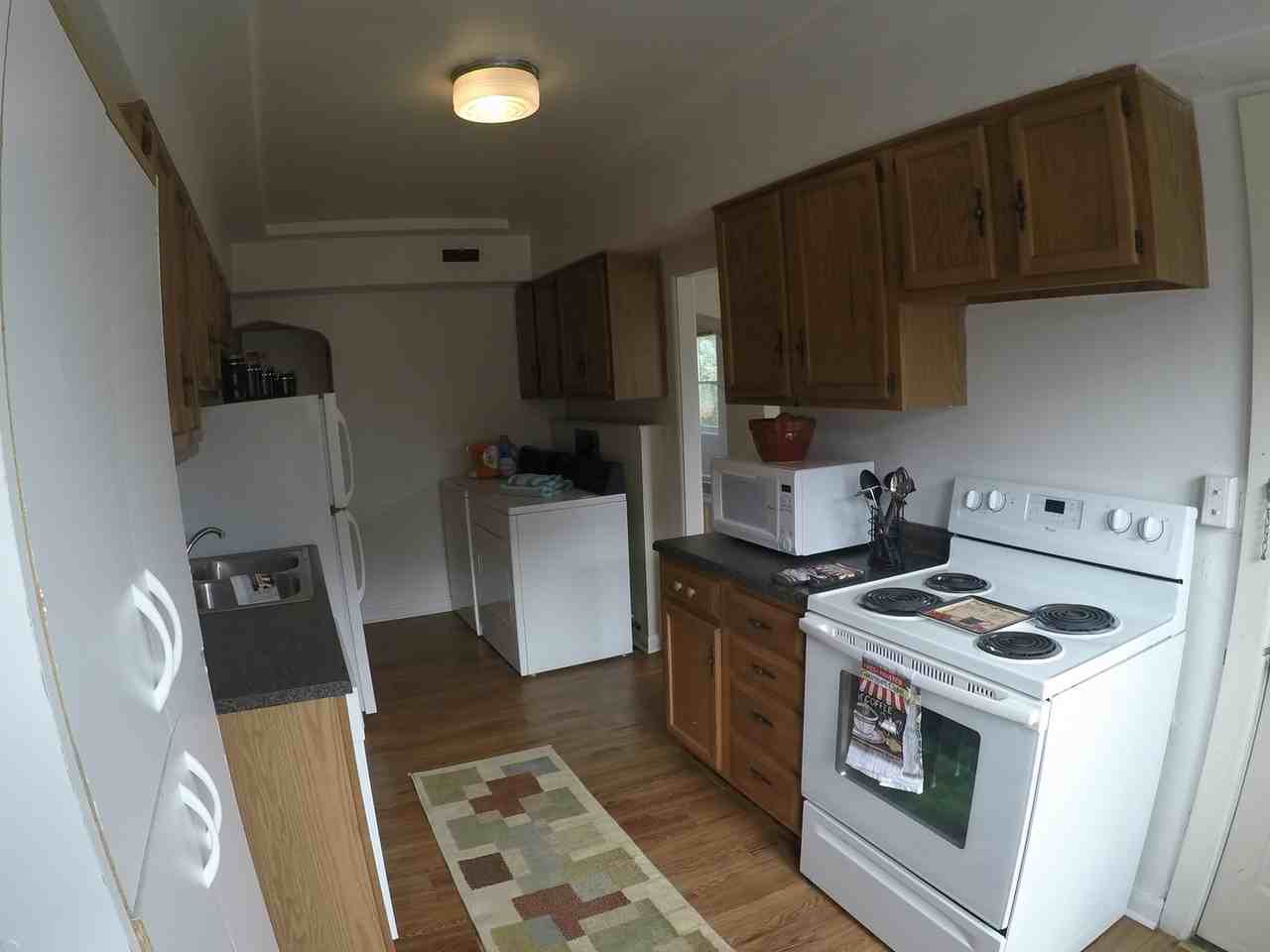 14, 14A, 16 N. Russell St. - Photo 2 of 33