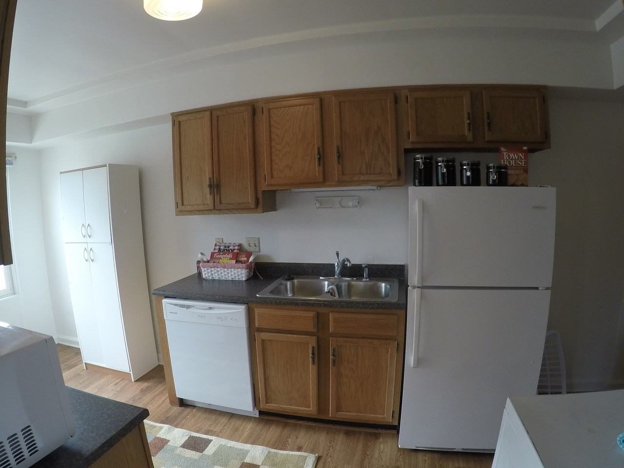 14, 14A, 16 N. Russell St. - Photo 4 of 33