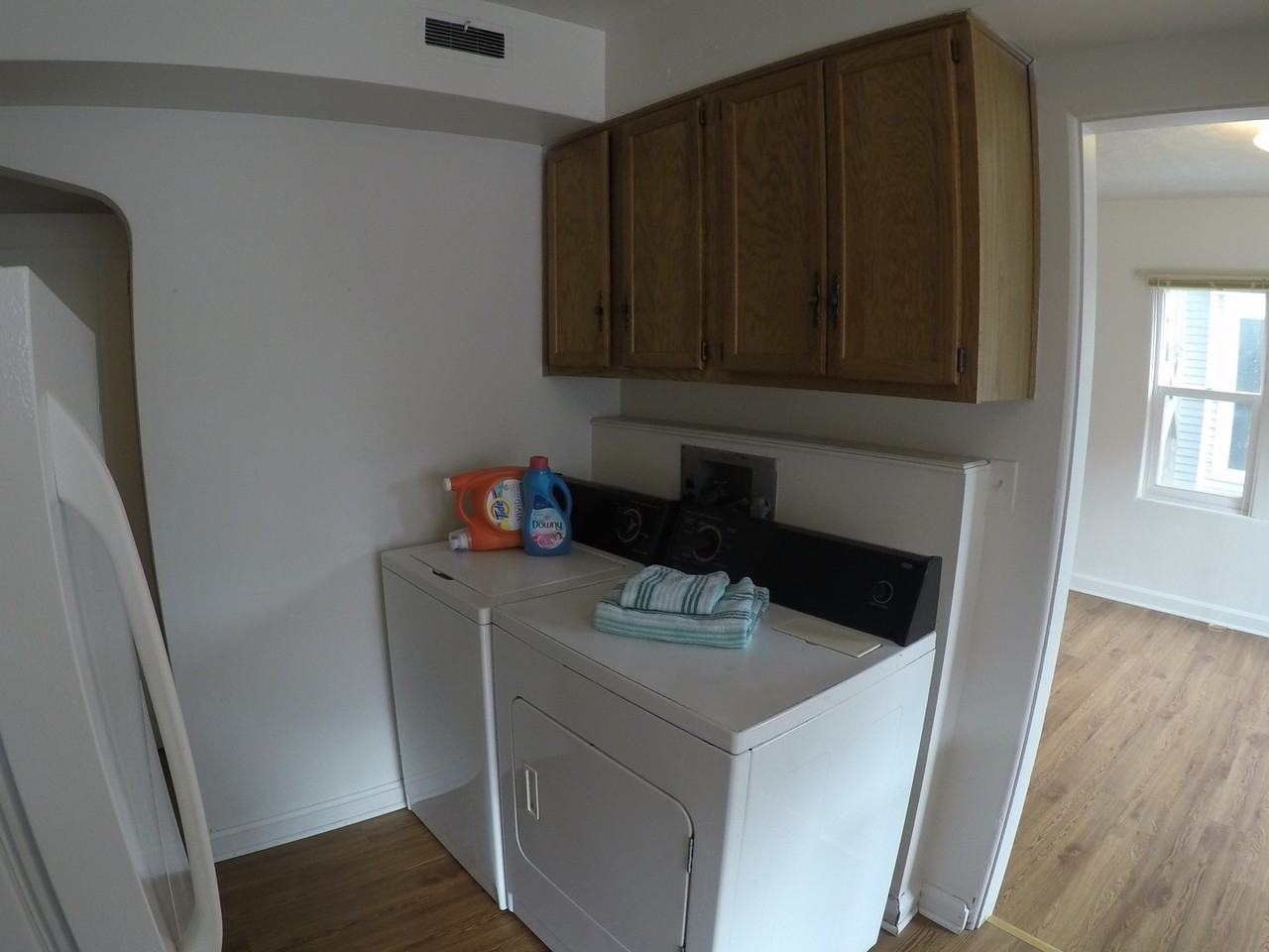 14, 14A, 16 N. Russell St. - Photo 5 of 33