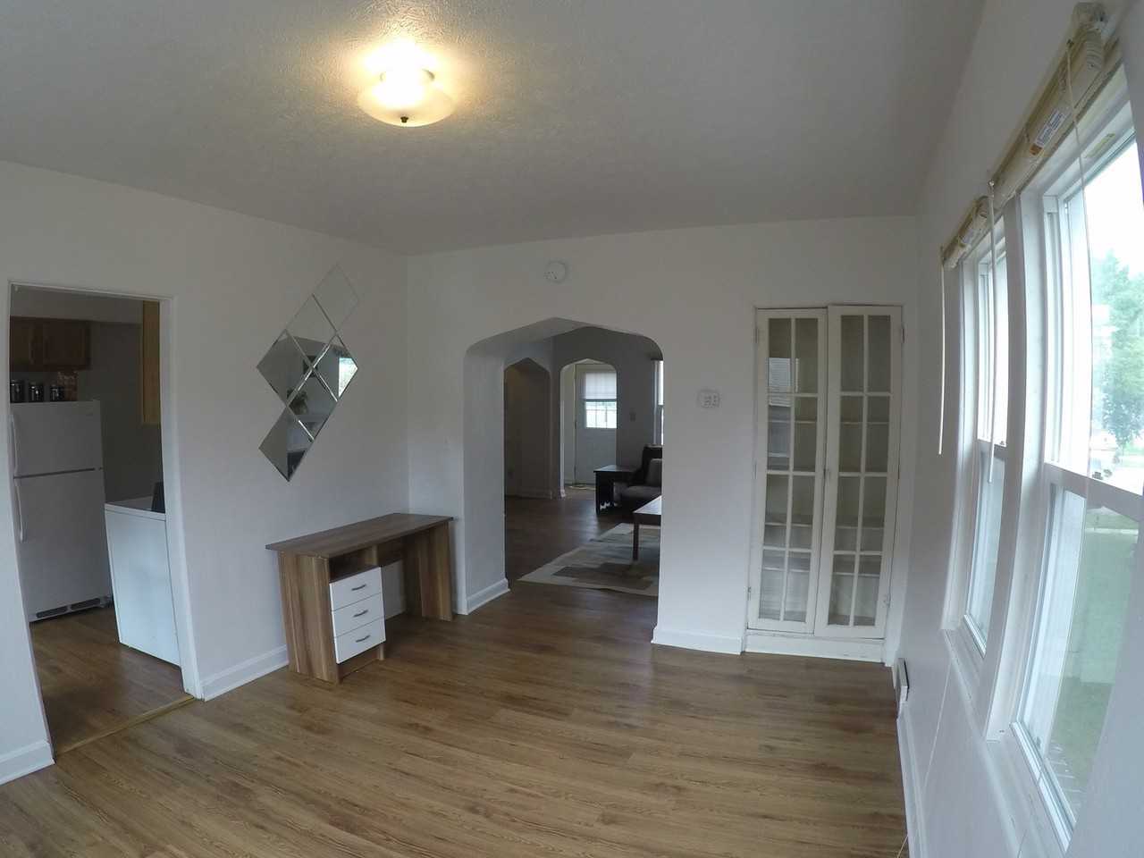 14, 14A, 16 N. Russell St. - Photo 7 of 33