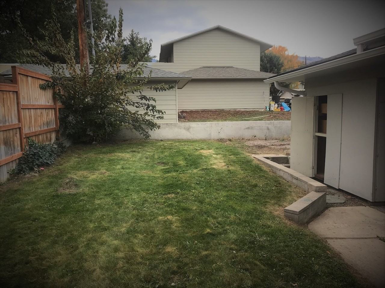 1903 5th St - Photo 7 of 15