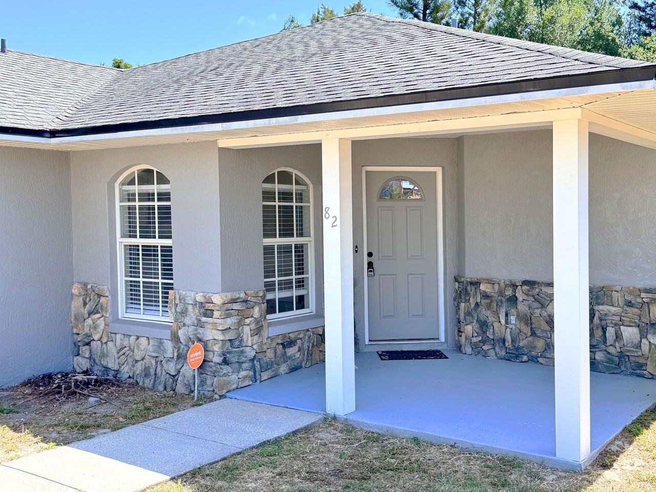 82 Tyler Rd - Photo 2 of 20