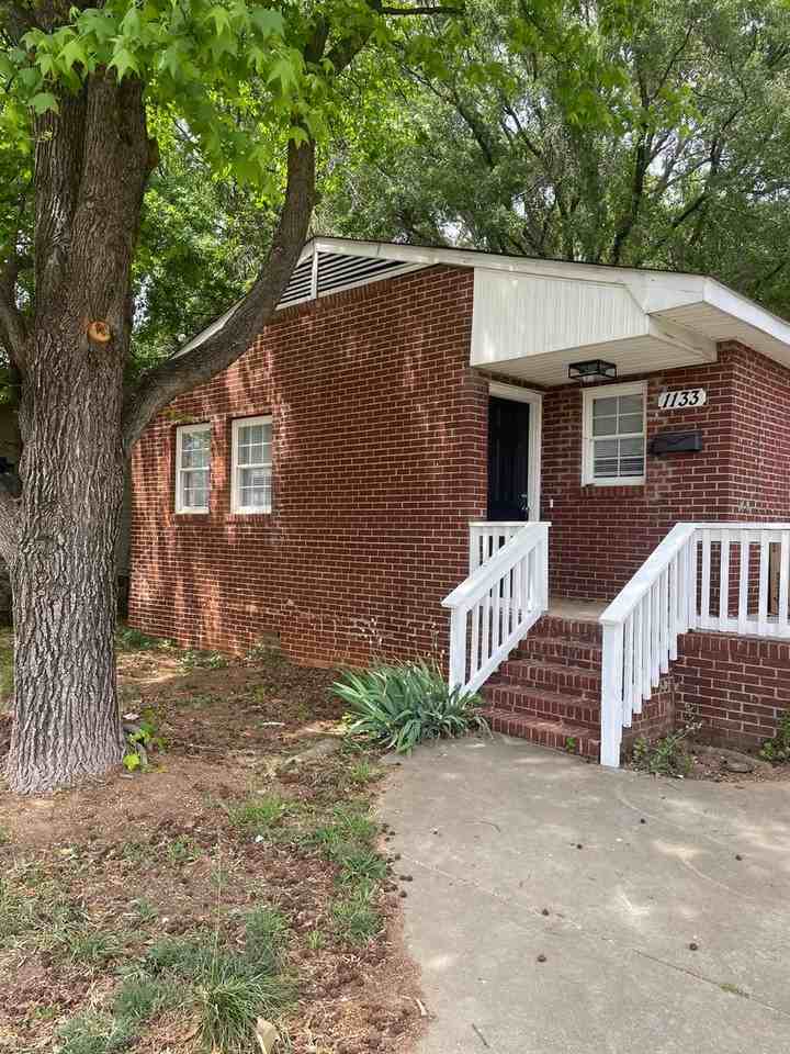 1133 Waughtown St - Photo 2 of 13