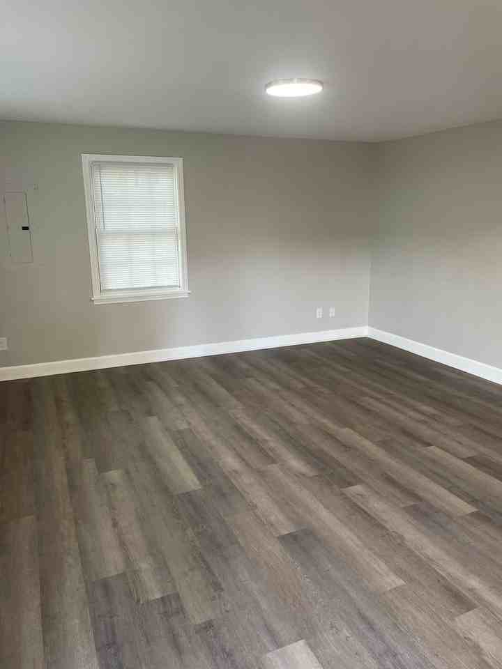 1133 Waughtown St - Photo 3 of 13