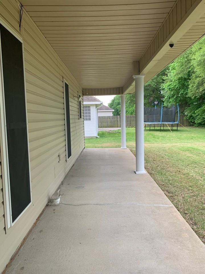 3401 Derby Dr - Photo 6 of 20