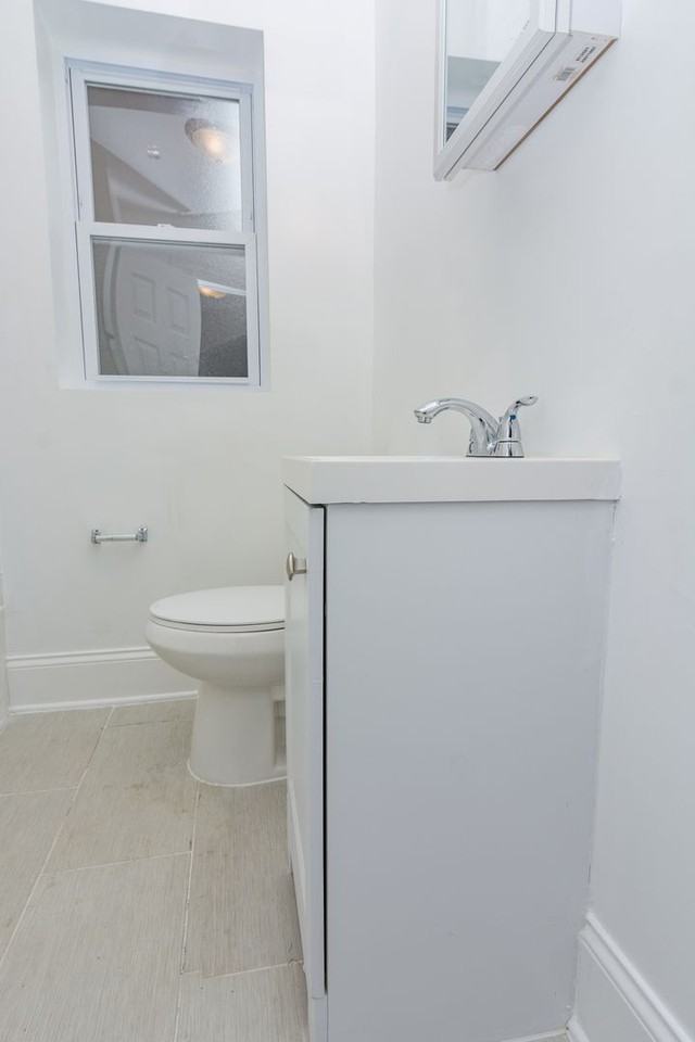 7511 S Yale Ave - Photo 2 of 8