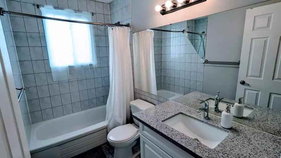 42 Rosenfeld Dr - Photo 3 of 7