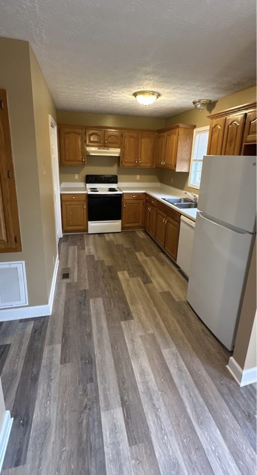 103 Mason St #D - Photo 3 of 8
