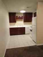 featured image of 606 W College St