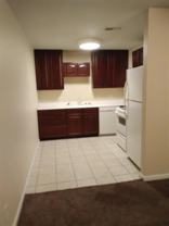 606 W College St - Photo 1 of 1