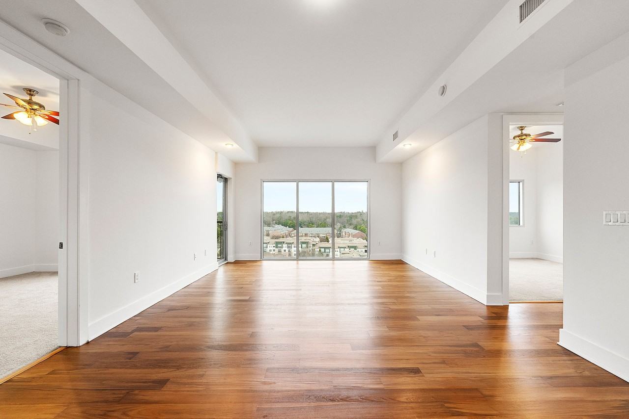 4561 Olde Perimeter Way #1803 - Photo 5 of 33